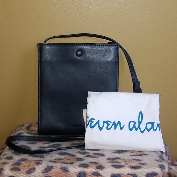 Steven Alan Leather Crossbody w Back Pocket - Picture 7 of 7